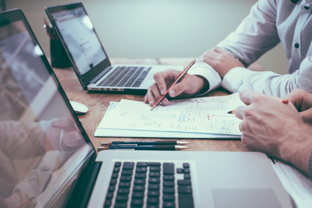 tax - Best Contractor Estimating & Invoicing Software - Hearth